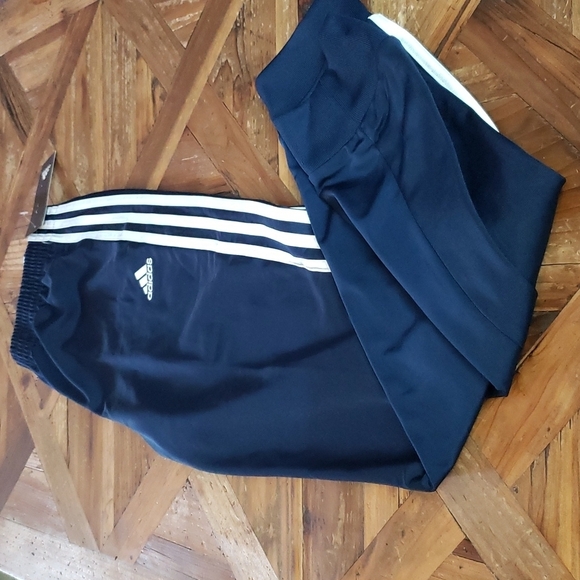 ADIDAS Boys Jogger - Picture 2 of 3